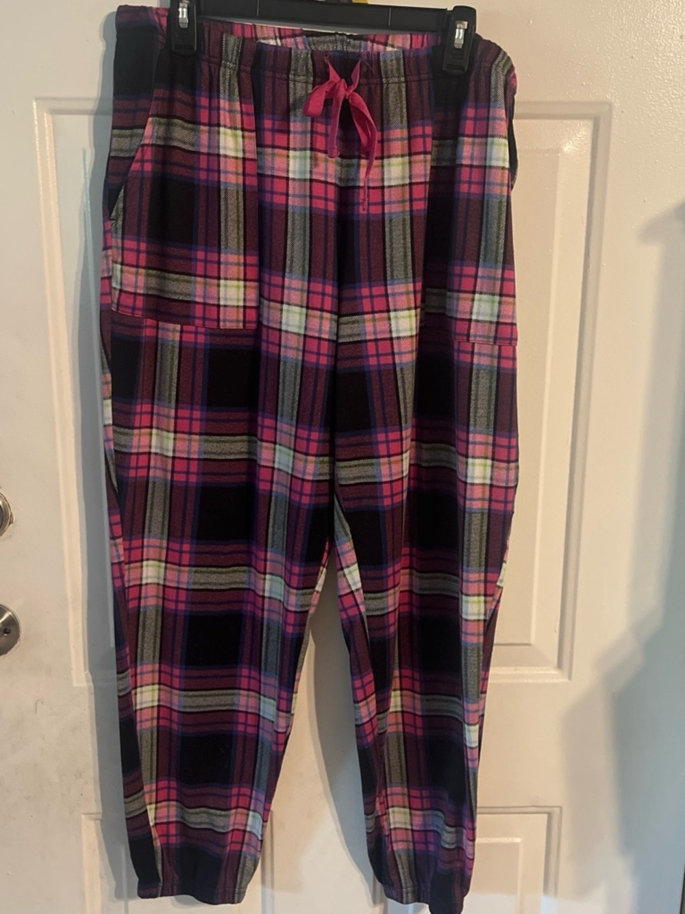 Women’s Pink Plaid Fleece Joggers - Cozy Everyday Pull-On Pants